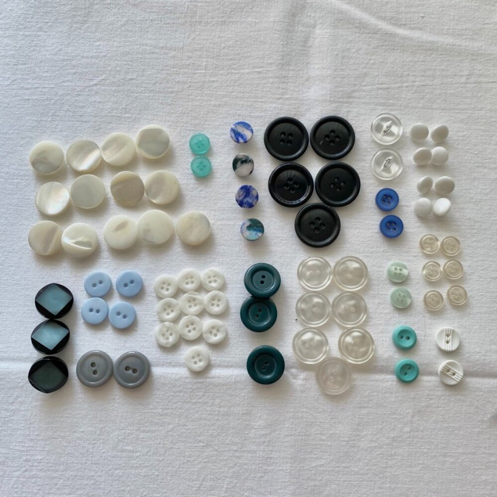 Lot of Assorted Buttons
